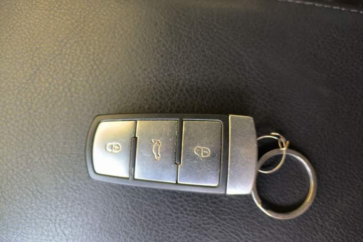 Used Volkswagen Magotan 2012 1.8TSI Prestige Model Vehicle Key