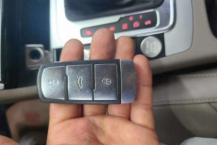 Used Volkswagen Magotan 2012 2.0 TSI Prestige Edition Vehicle Key