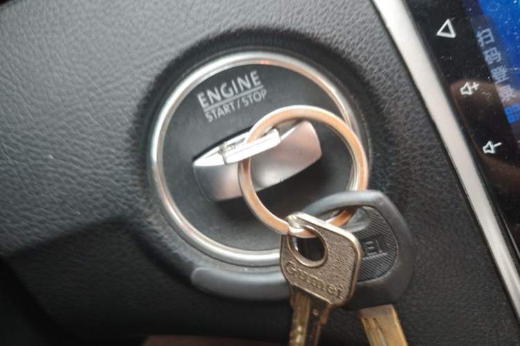 Used Volkswagen Magotan 2012 Revised 1.8TSI Luxury Version Vehicle Key