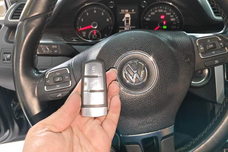 Used Volkswagen Magotan 2012 1.8TSI Prestige Model Vehicle Key
