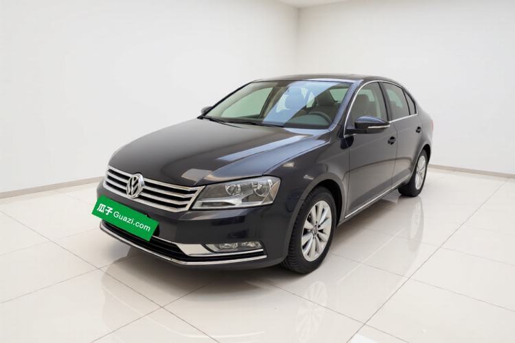 Volkswagen Magotan 2012 Revised Version 1.8TSI Leading Edition مستعملة Guazi used car, China used car export, Used car for sale, Used  cars, Cheapest cars for sale