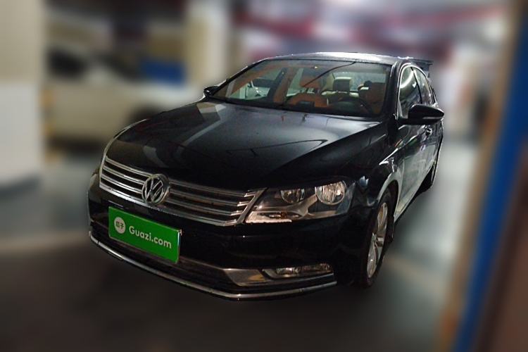 Used Volkswagen Magotan 2012 Revised Version 1.8TSI Leading Edition Guazi used car, China used car export, Used car for sale, Used cars, Cheapest cars for sale