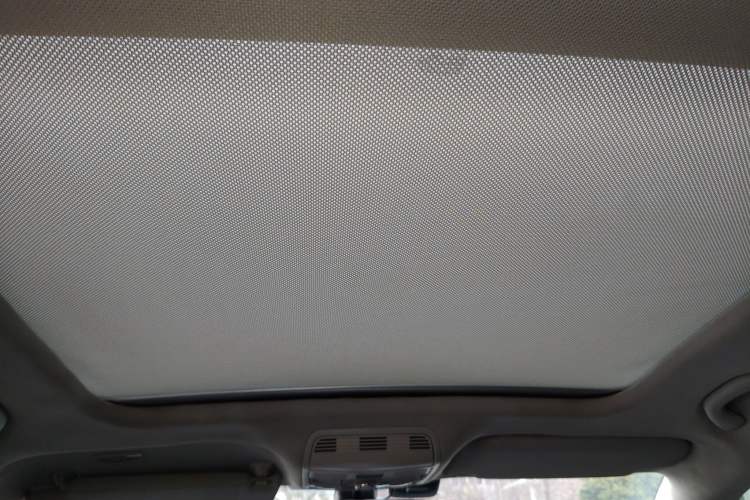 Used Volkswagen Magotan 2012 Travel Edition 2.0 TSI Comfort Version Headliner