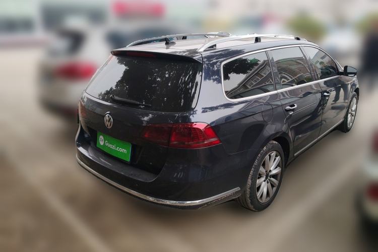 Used Volkswagen Magotan 2012 Travel Edition 2.0 TSI Comfort Version Rear Right 45 Deg
