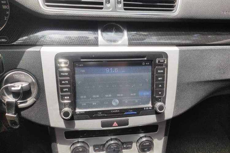 Used Volkswagen Magotan 2012 Revised 1.8TSI Luxury Version Audio And AC Panel
