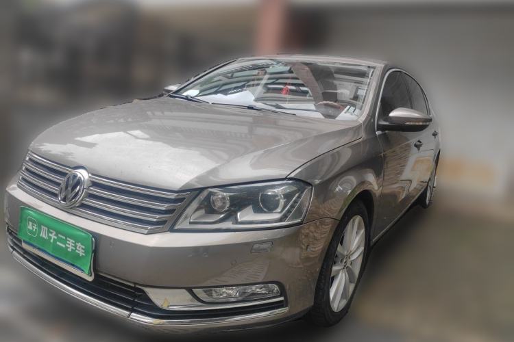 Used Volkswagen Magotan 2012 Facelift 1.8TSI Prestige Model Guazi used car, China used car export, Used car for sale, Used Volkswagen cars, Cheapest cars for sale