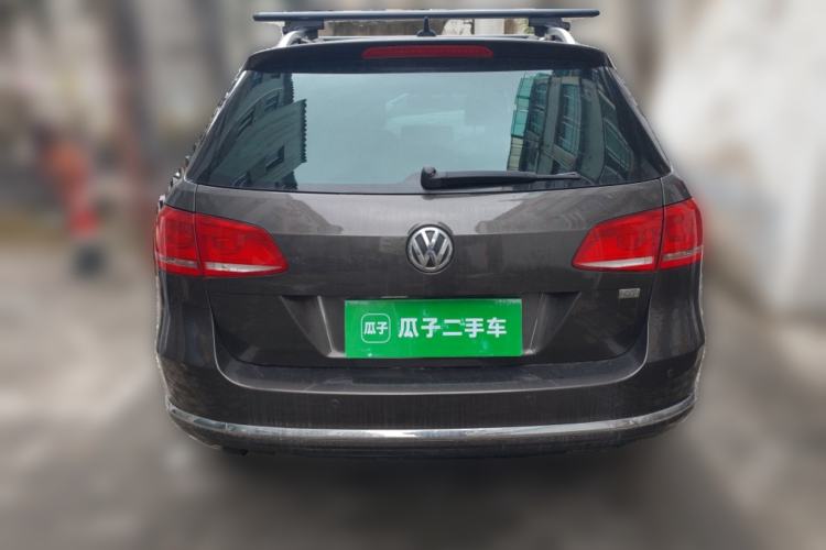 Used Volkswagen Magotan 2012 Travel Edition 2.0 TSI Comfort Version Exterior 4