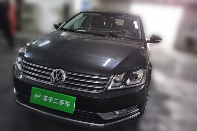 Used Volkswagen Magotan 2012 Revised Version 2.0 TSI Supreme Edition Front