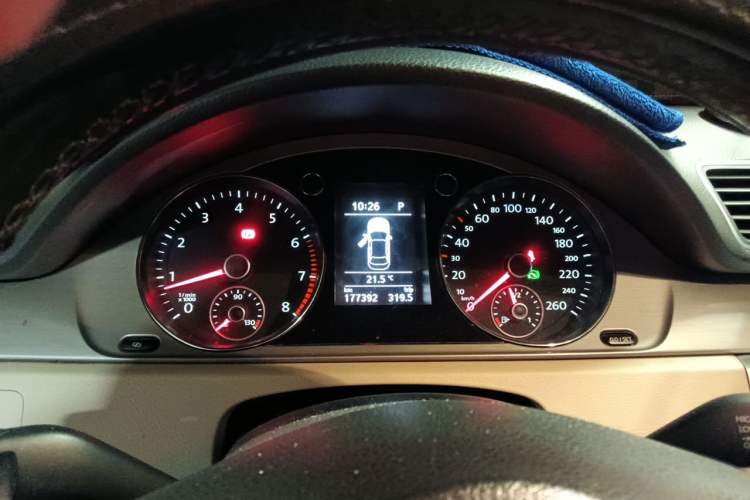 Used Volkswagen Magotan 2012 Revised 1.8TSI Luxury Version Instrument Cluster