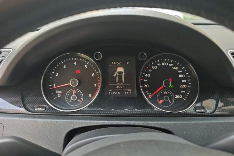 Used Volkswagen Magotan 2012 1.8TSI Luxury Model Instrument Cluster