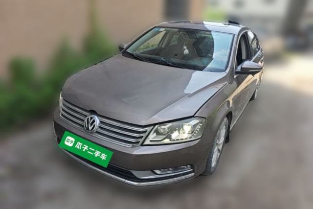 Ojetý Volkswagen Magotan 2012 1.8TSI Luxury Model