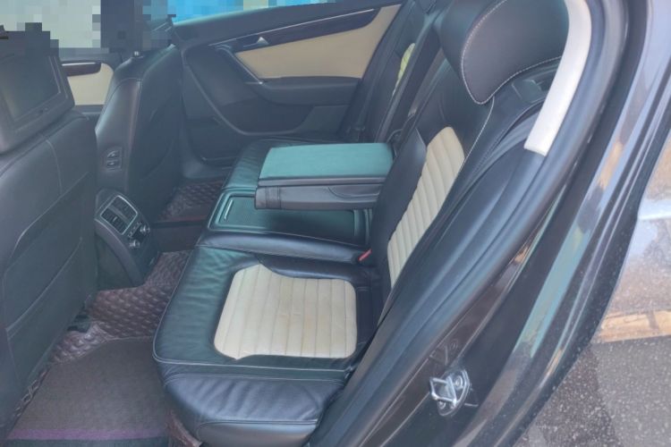 Used Volkswagen Magotan 2012 3.0 FSI Flagship Edition Left Rear Seat