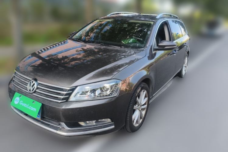 Used Volkswagen Magotan 2012 Travel Edition 2.0 TSI Comfort Version Guazi used car, China used car export, Used car for sale, Used  cars, Cheapest cars for sale