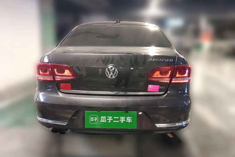 Used Volkswagen Magotan 2012 Revised 1.8TSI Luxury Version Rear