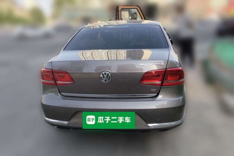 Used Volkswagen Magotan 2012 Facelift 1.8TSI Prestige Model Rear