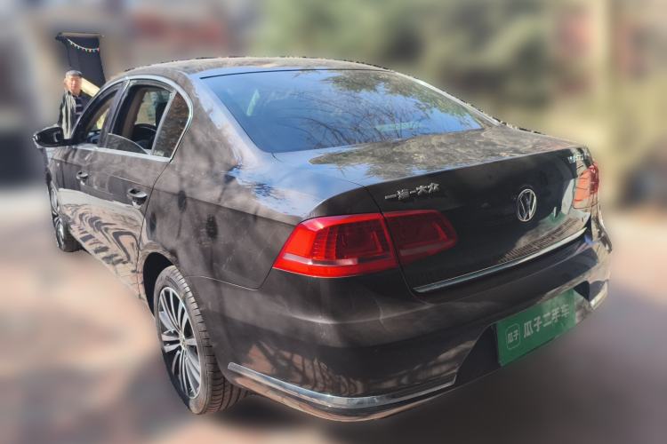 Used Volkswagen Magotan 2012 3.0 FSI Flagship Edition Rear Left 45 Deg