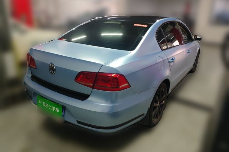Used Volkswagen Magotan 2012 1.8TSI Prestige Model Rear Right 45 Deg