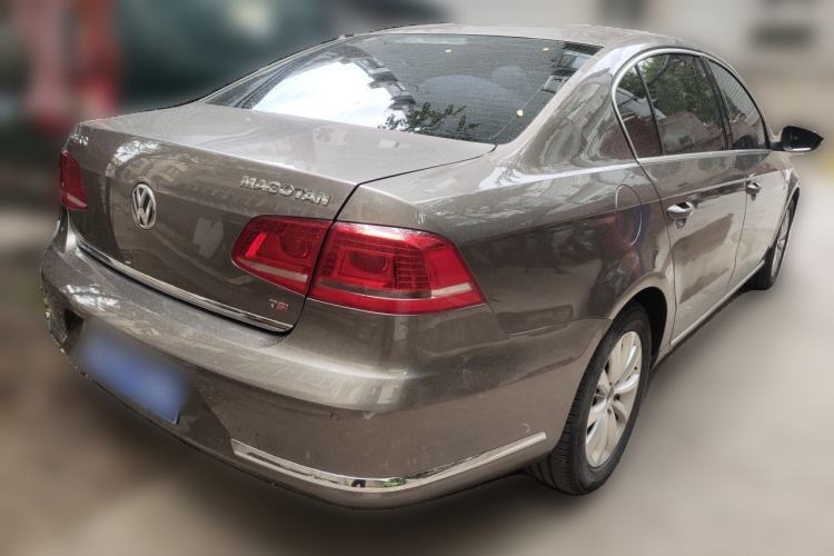 Used Volkswagen Magotan 2012 Revised 1.8TSI Luxury Version Rear Right 45 Deg