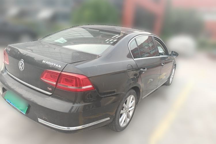 Used Volkswagen Magotan 2012 2.0 TSI Prestige Edition Rear Right 45 Deg