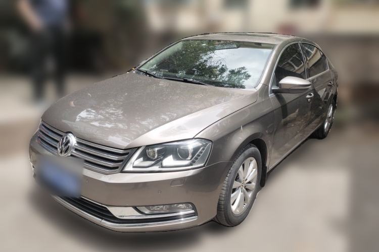 Used Volkswagen Magotan 2012 Revised 1.8TSI Luxury Version Guazi used car, China used car export, Used car for sale, Used  cars, Cheapest cars for sale