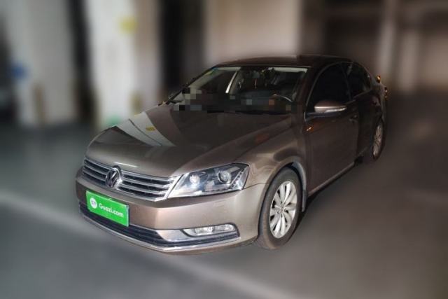 Volkswagen Magotan 2012 Revised 1.8TSI Luxury Version مستعملة