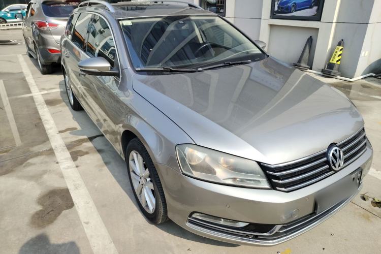 Used Volkswagen Magotan 2012 Travel Edition 2.0 TSI Comfort Version Exterior 1