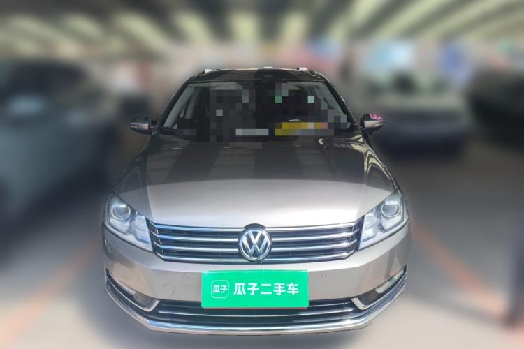 Used Volkswagen Magotan 2012 Travel Edition 2.0 TSI Comfort Version Front
