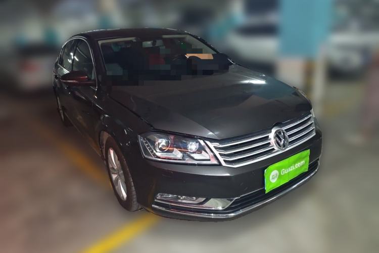 Used Volkswagen Magotan 2012 Revised 1.8TSI Luxury Version Front Right 45 Deg