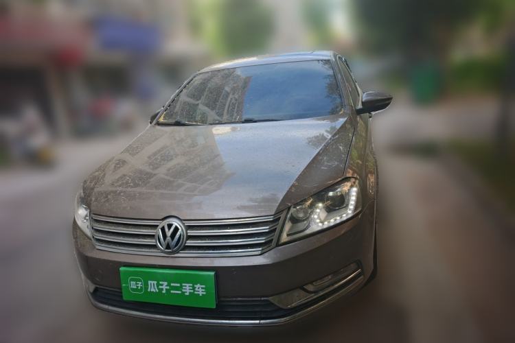 Used Volkswagen Magotan 2012 Revised 1.8TSI Luxury Version Front