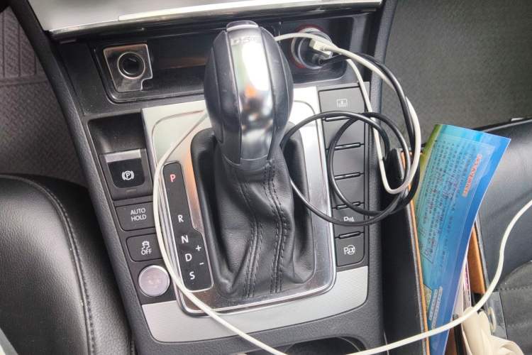 Used Volkswagen Magotan 2012 Facelift 1.8TSI Prestige Model Gear Lever