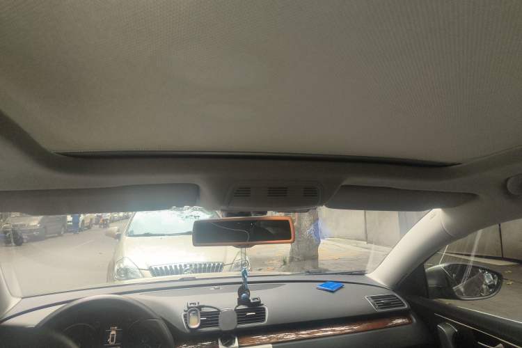 Used Volkswagen Magotan 2012 Travel Edition 2.0 TSI Comfort Version Headliner
