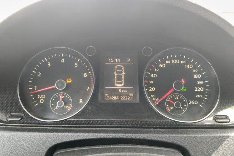 Used Volkswagen Magotan 2012 1.8TSI Luxury Model Instrument Cluster