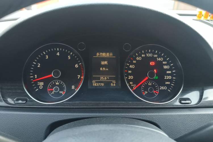 Used Volkswagen Magotan 2012 1.8TSI Prestige Model Instrument Cluster