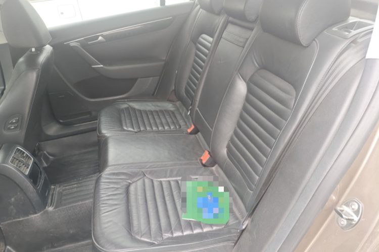 Used Volkswagen Magotan 2012 Revised 1.8TSI Luxury Version Left Rear Seat