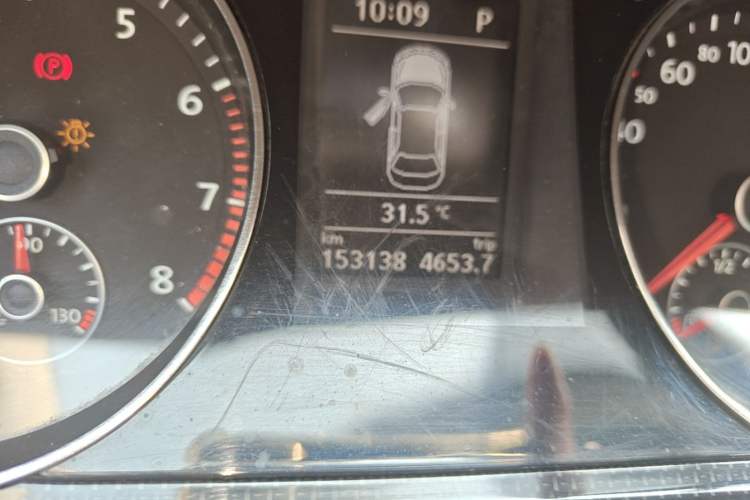 Used Volkswagen Magotan 2012 Revised 1.8TSI Luxury Version Odometer Close Up