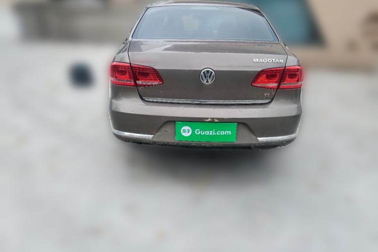 Used Volkswagen Magotan 2012 Revised 1.8TSI Luxury Version Rear