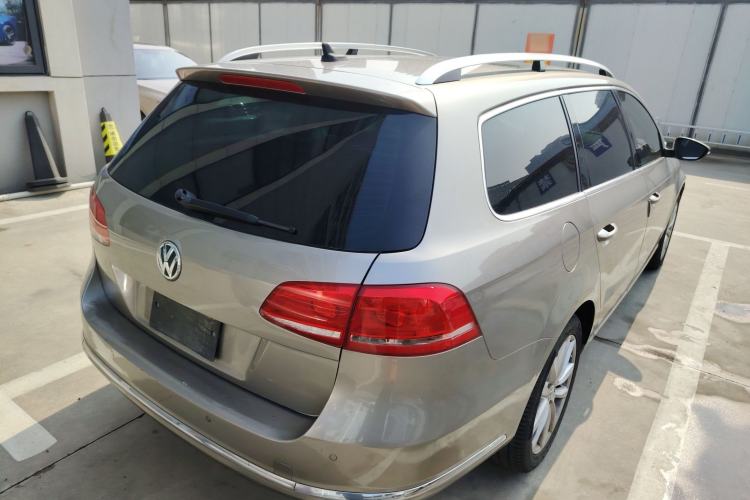 Used Volkswagen Magotan 2012 Travel Edition 2.0 TSI Comfort Version Rear Right 45 Deg
