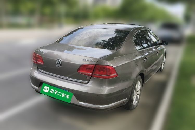 Used Volkswagen Magotan 2012 1.8TSI Luxury Model Rear Right 45 Deg