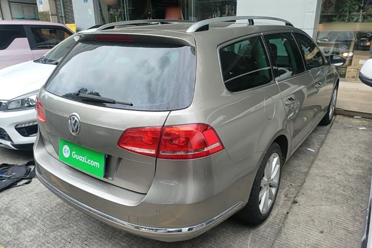 Used Volkswagen Magotan 2012 Travel Edition 2.0 TSI Comfort Version Rear Right 45 Deg