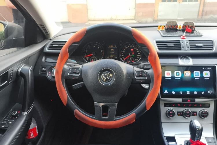 Used Volkswagen Magotan 2012 1.8TSI Prestige Model Steering Wheel