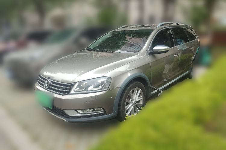Used Volkswagen Magotan 2012 Travel Edition 2.0 TSI Four-Wheel Drive Luxury Version Guazi used car, China used car export, Used car for sale, Used  cars, Cheapest cars for sale