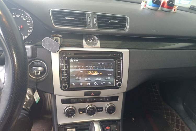 Used Volkswagen Magotan 2012 Revised 1.8TSI Luxury Version Audio And AC Panel