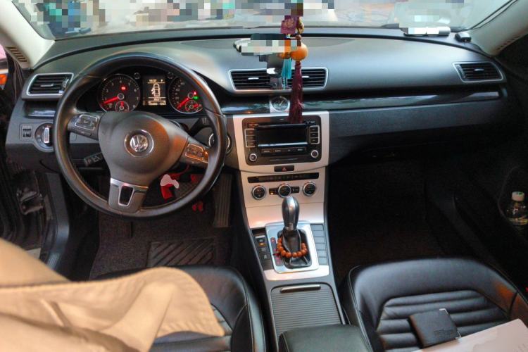 Used Volkswagen Magotan 2012 Revised 1.4 TSI Luxury Version Center Console