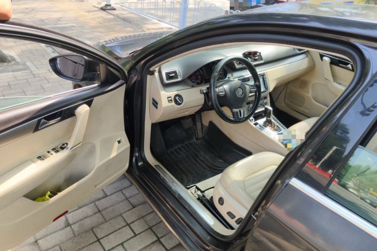 Used Volkswagen Magotan 2012 Revised 1.8TSI Luxury Version Driver Seat