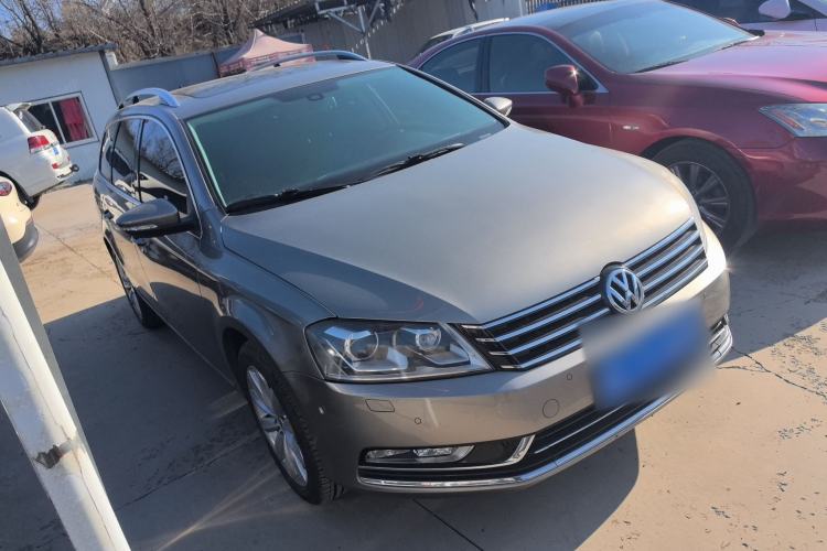 Used Volkswagen Magotan 2012 Travel Edition 2.0 TSI Luxury Version Exterior 2