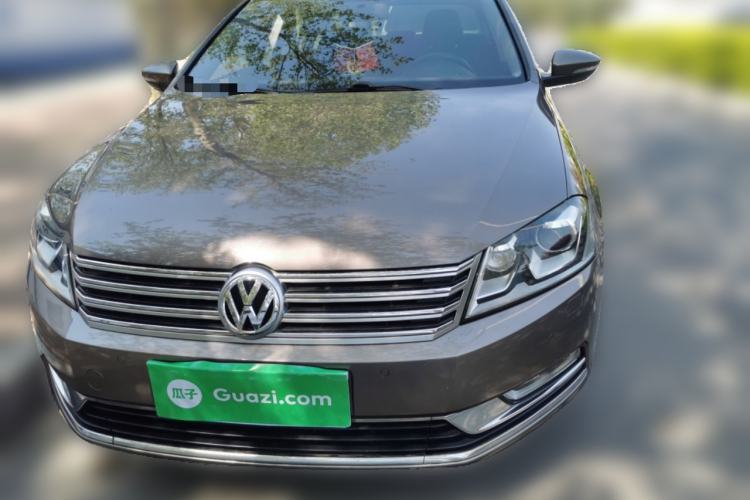 Used Volkswagen Magotan 2012 Revised 1.8TSI Luxury Version Front