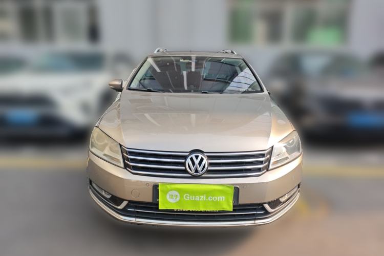 Used Volkswagen Magotan 2012 Travel Edition 2.0 TSI Luxury Version Front