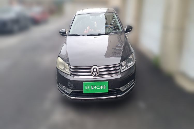 Used Volkswagen Magotan 2012 Revised 1.8TSI Luxury Version Front