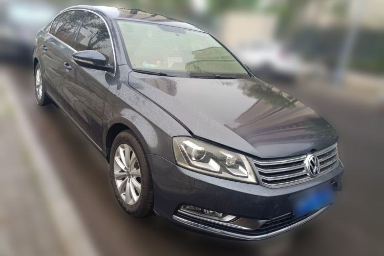 Used Volkswagen Magotan 2012 Revised 1.8TSI Luxury Version Front Right 45 Deg