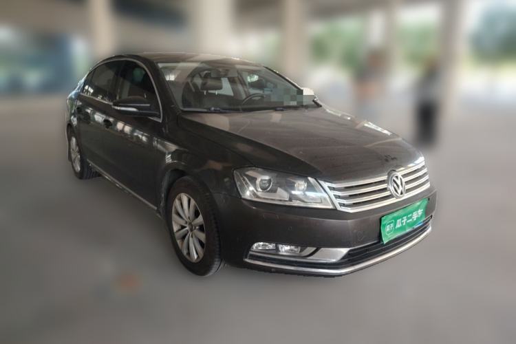 Used Volkswagen Magotan 2012 Revised 1.8TSI Luxury Version Front Right 45 Deg